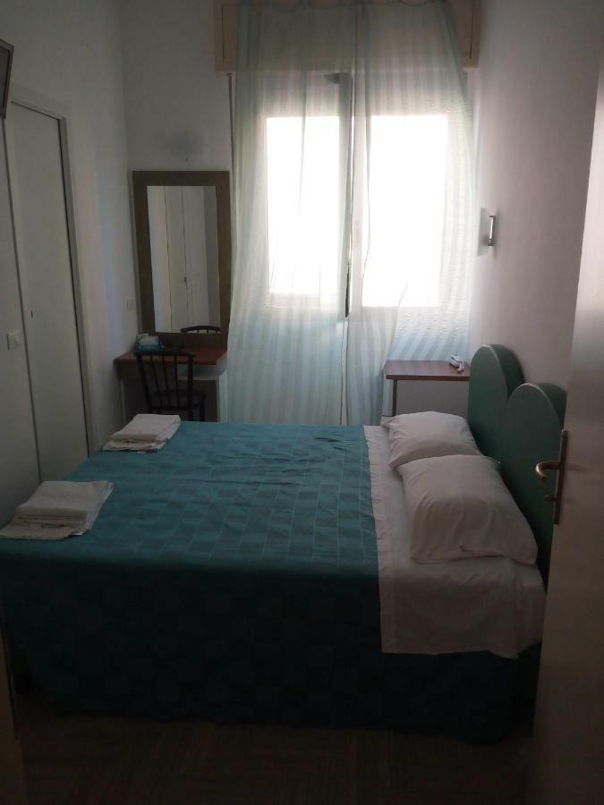 Single Room,1673969539:JPEG