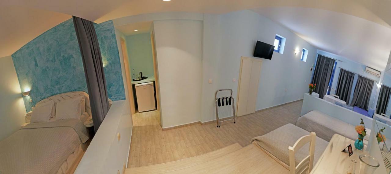 Camera Familiare con Vista Mare