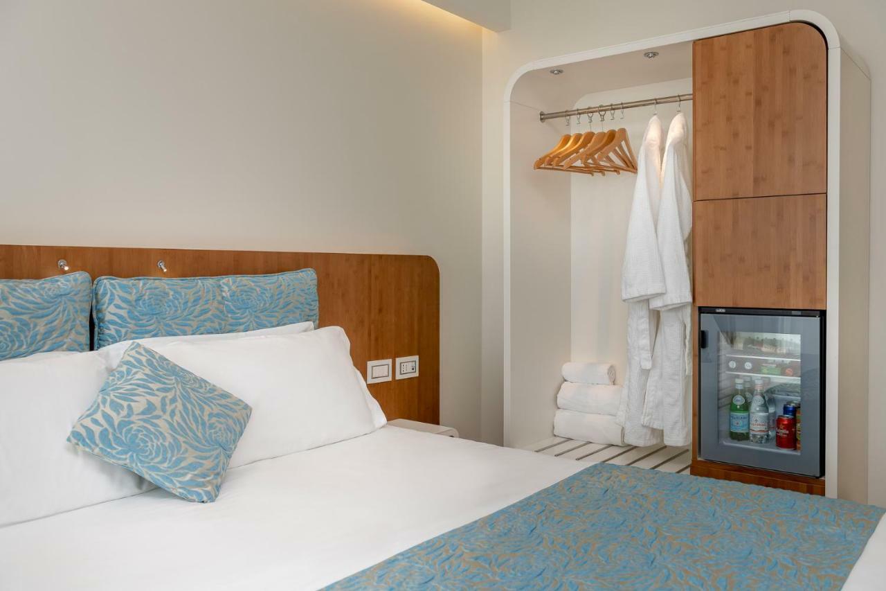 Double Room Partial Sea View