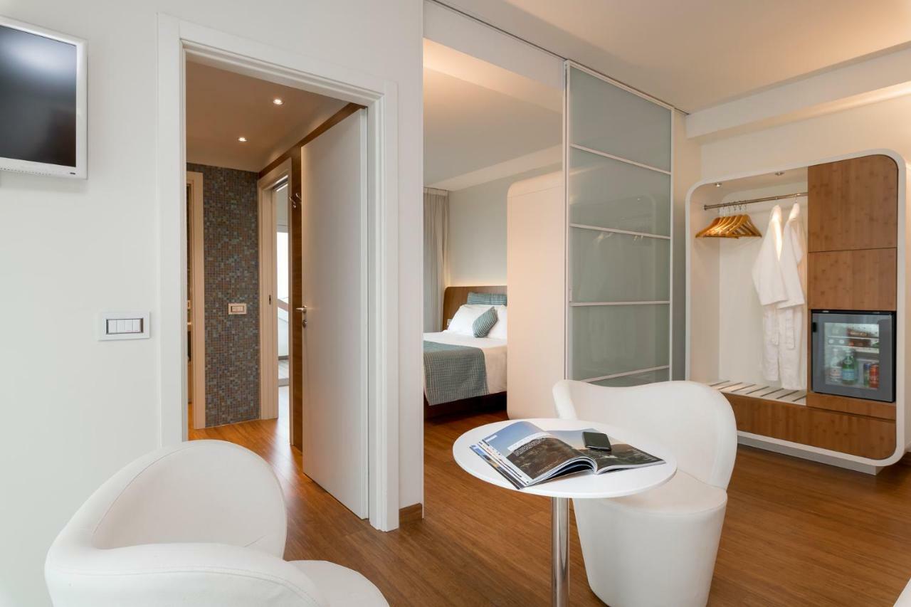 Suite Partial Sea View