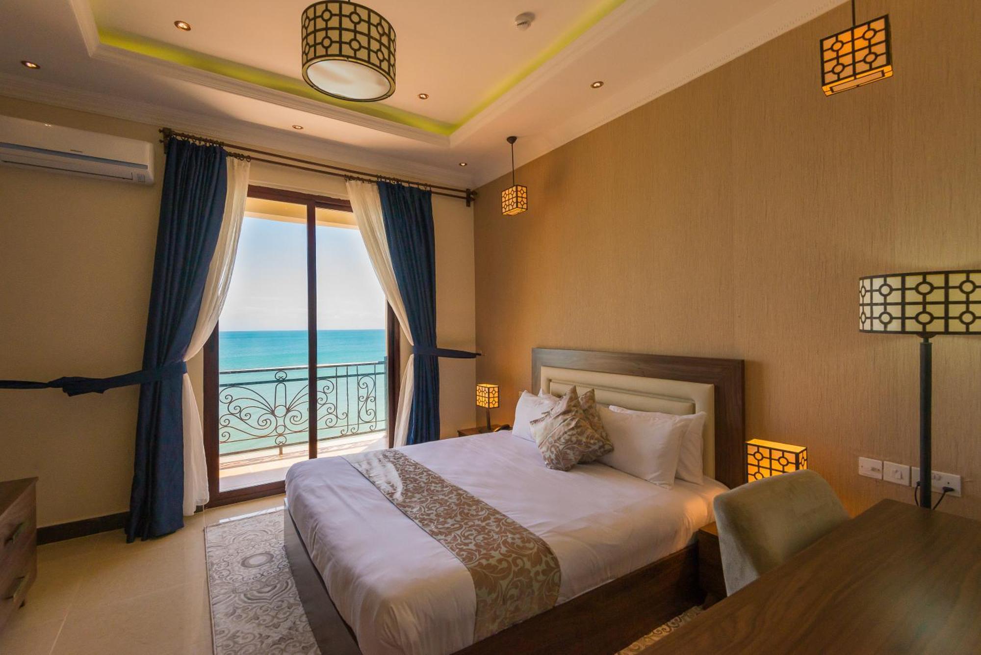 One-Bedroom King Suite Ocean View