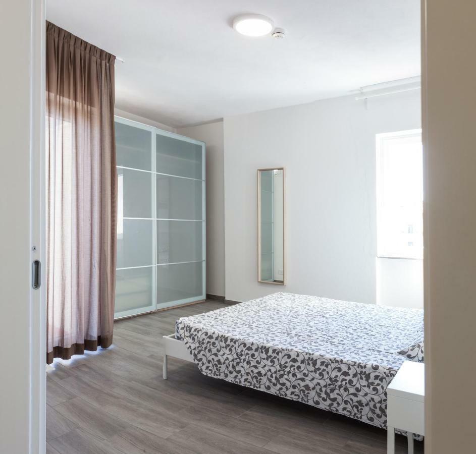 Appartamento con 2 Camere da Letto