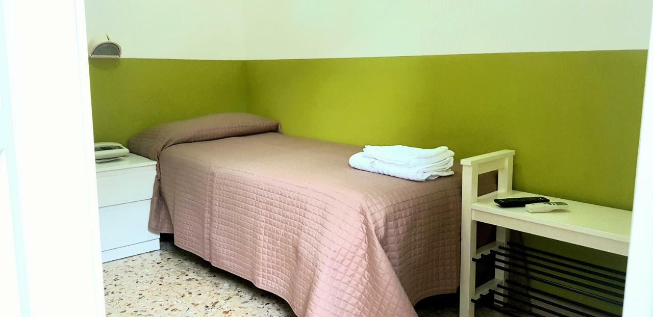Camera Singola con Bagno