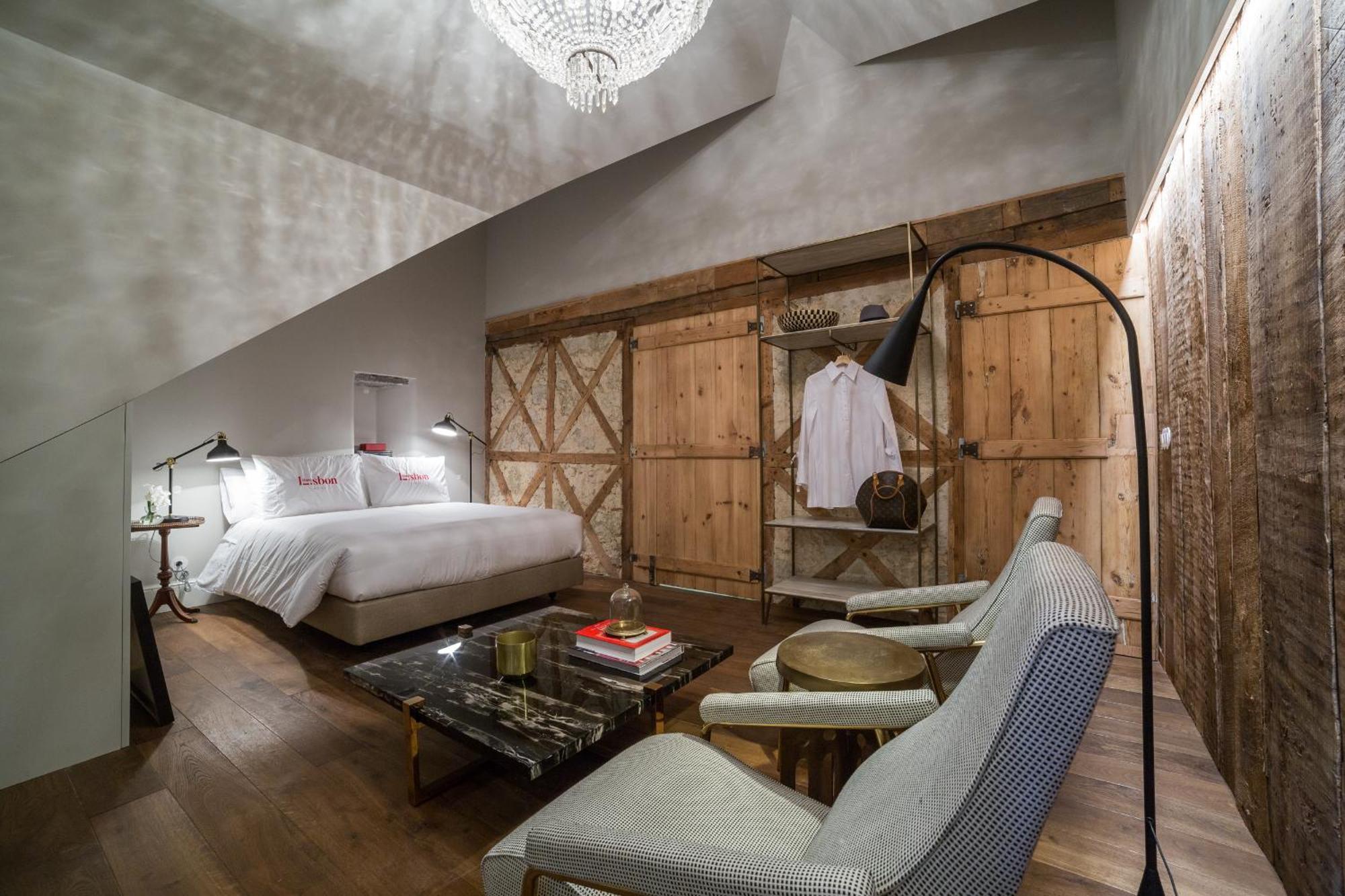 Deluxe Loft