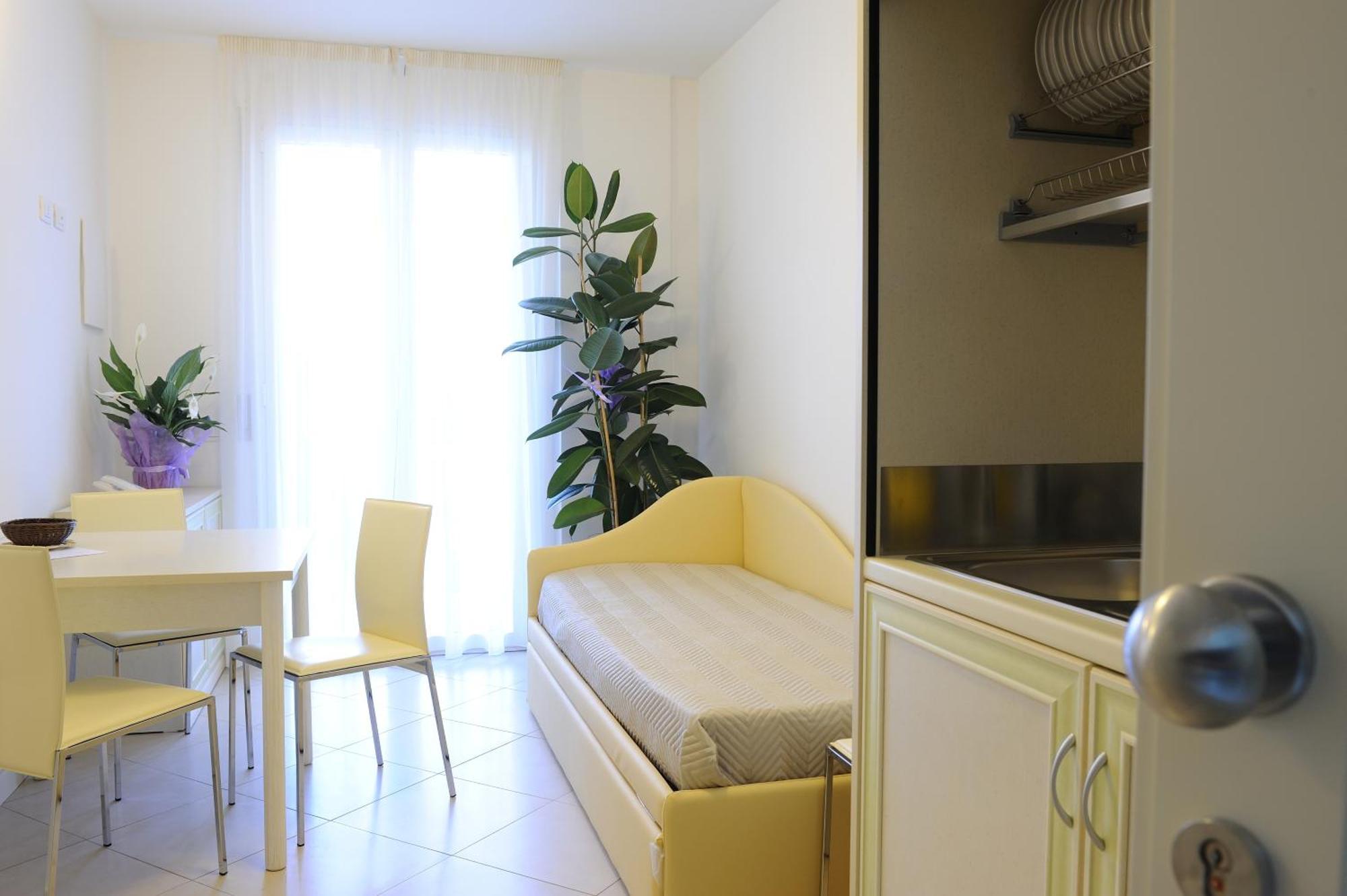 One-Bedroom Apartment