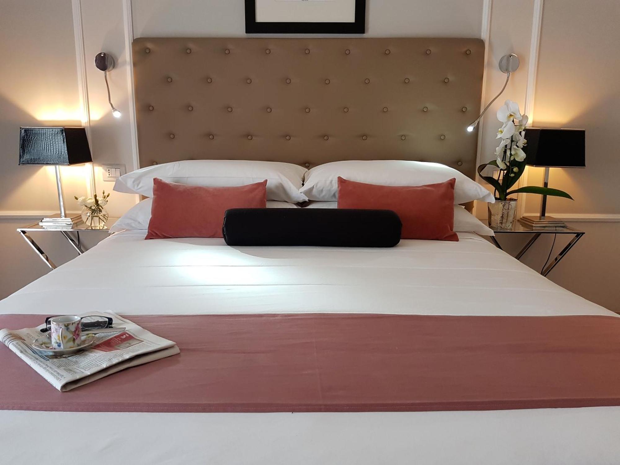 Double Room with Balcony,822989861:JPEG