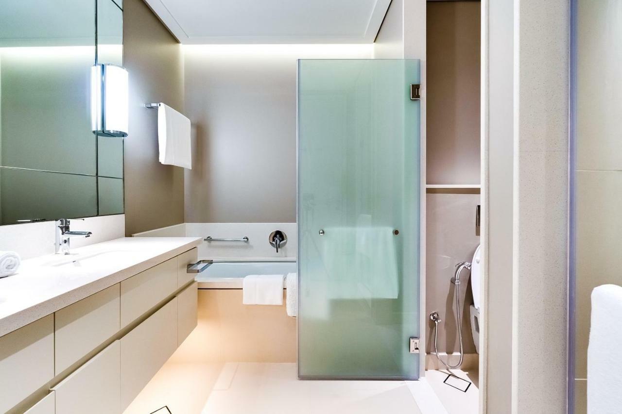 Appartamento con 3 Camere da Letto e Vista Parziale Burj Khalifa