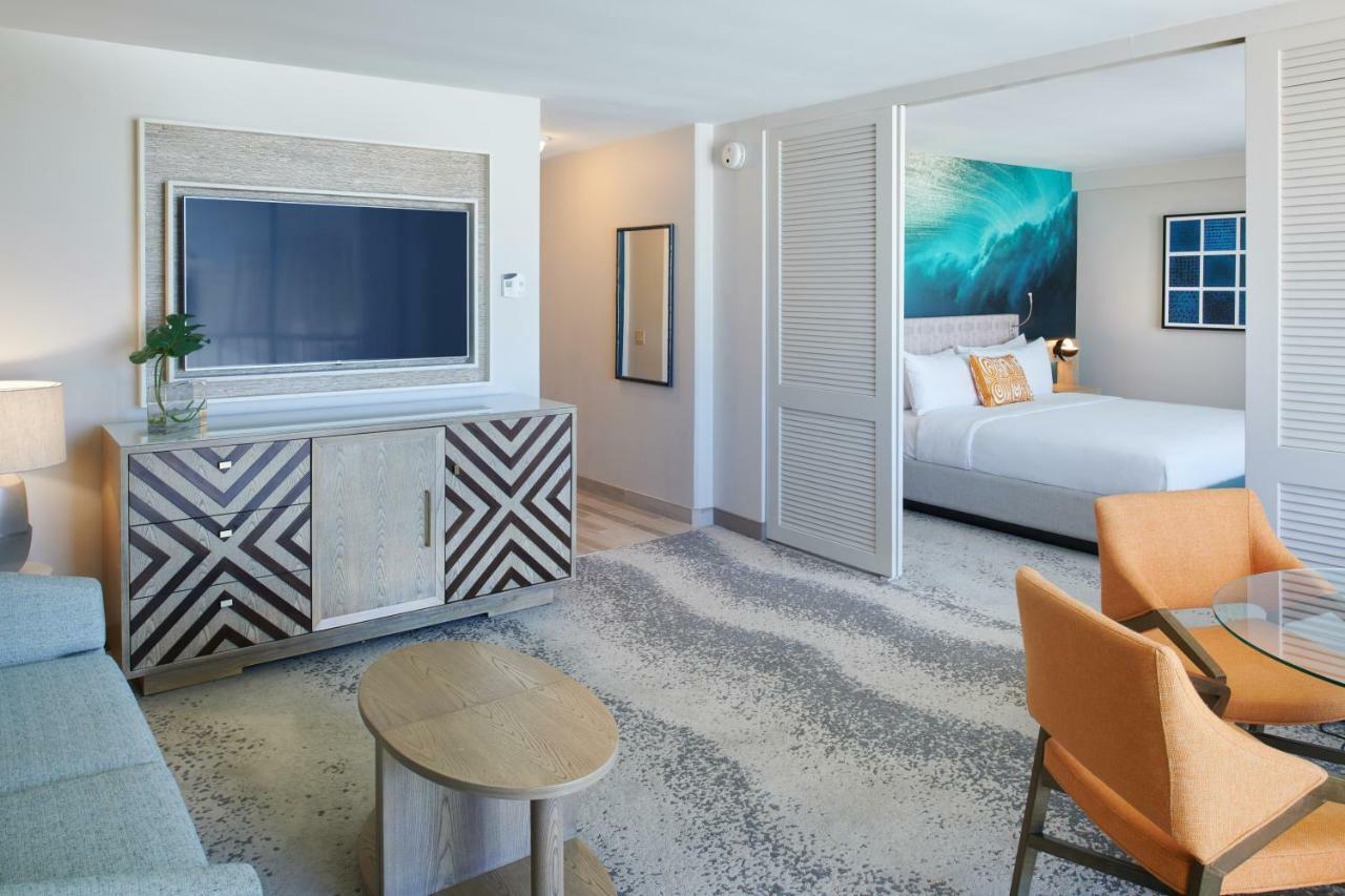 Suite con 1 Letto King-Size e Vista Oceano