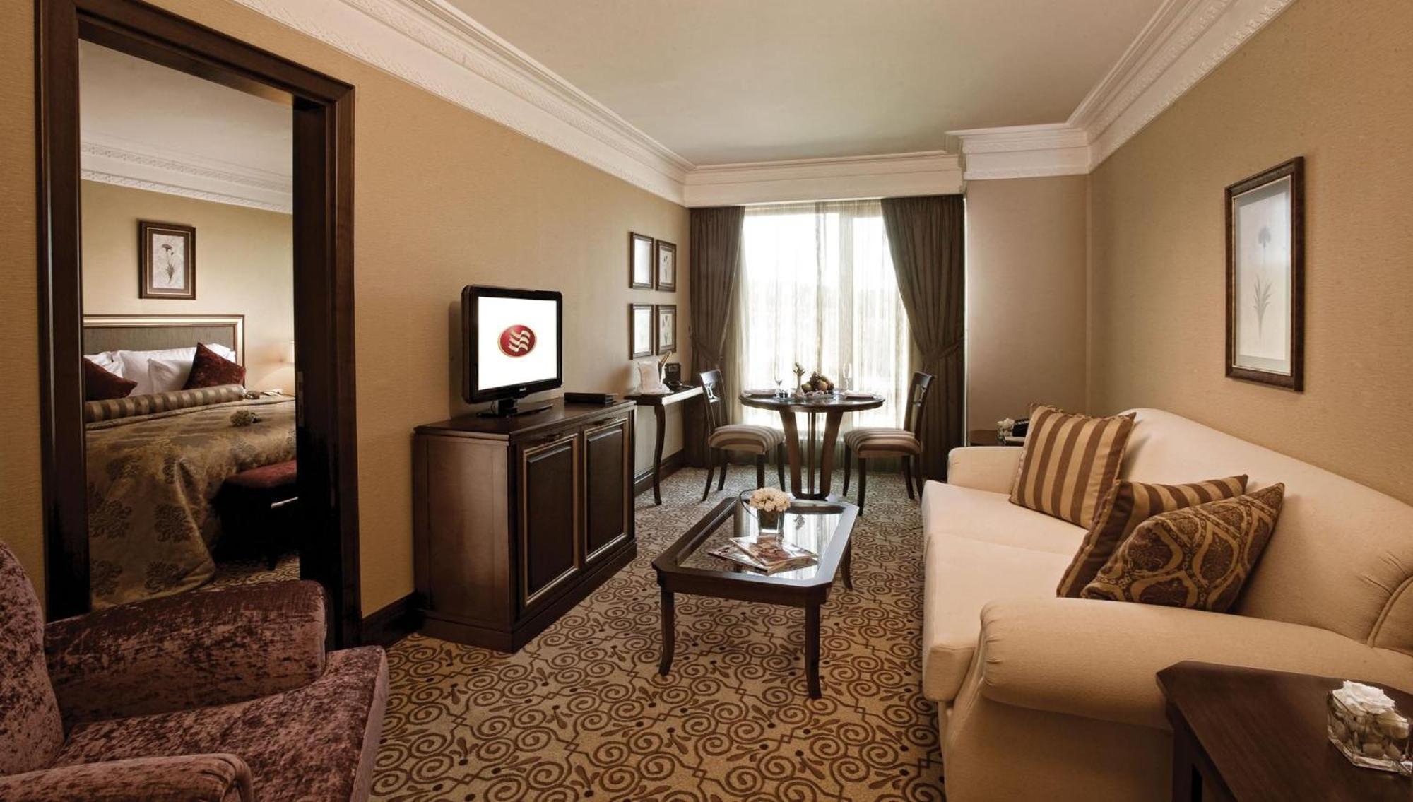 Suite con Vasca Idromassaggio e Accesso Club Lounge