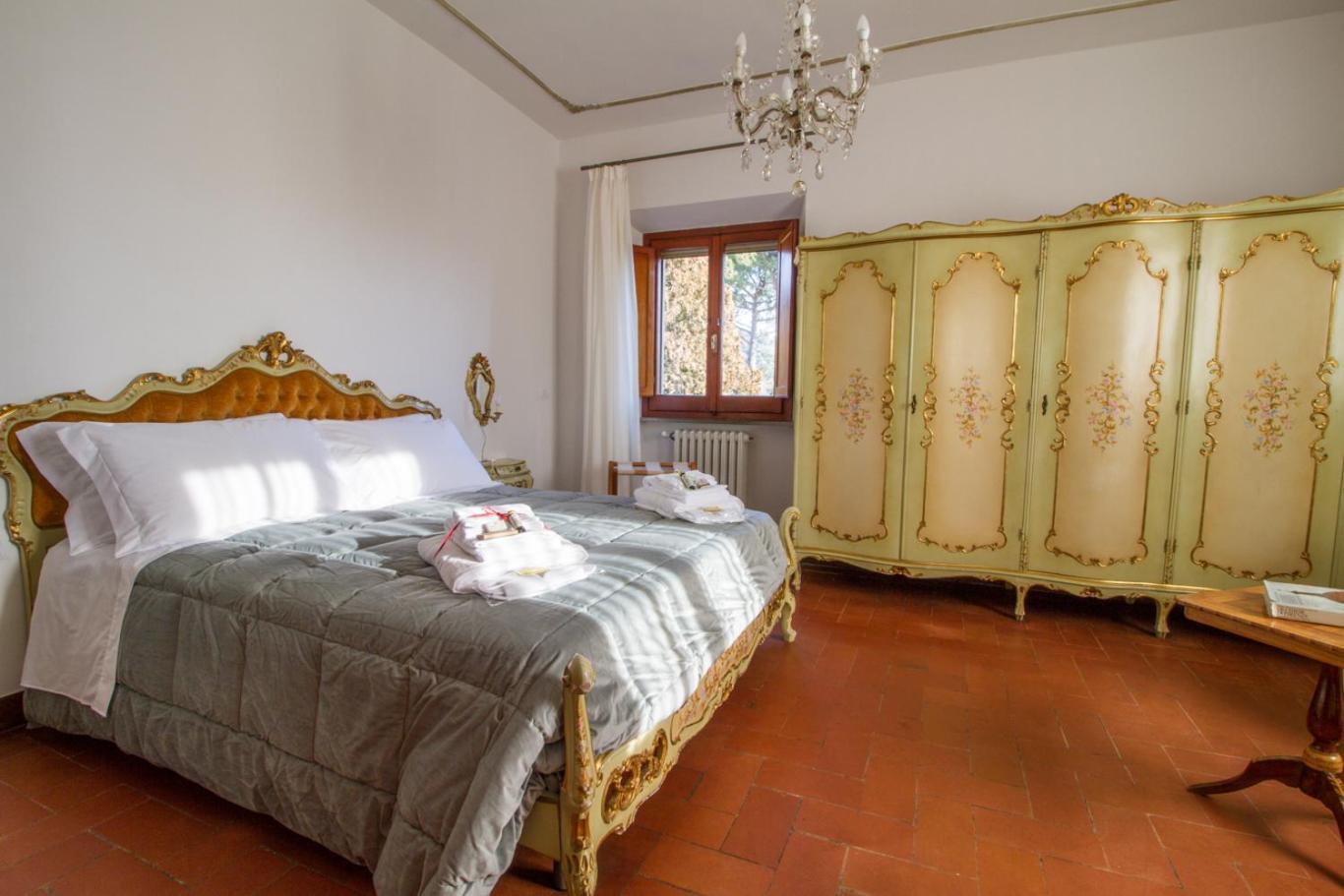 Casa con 4 camere da letto