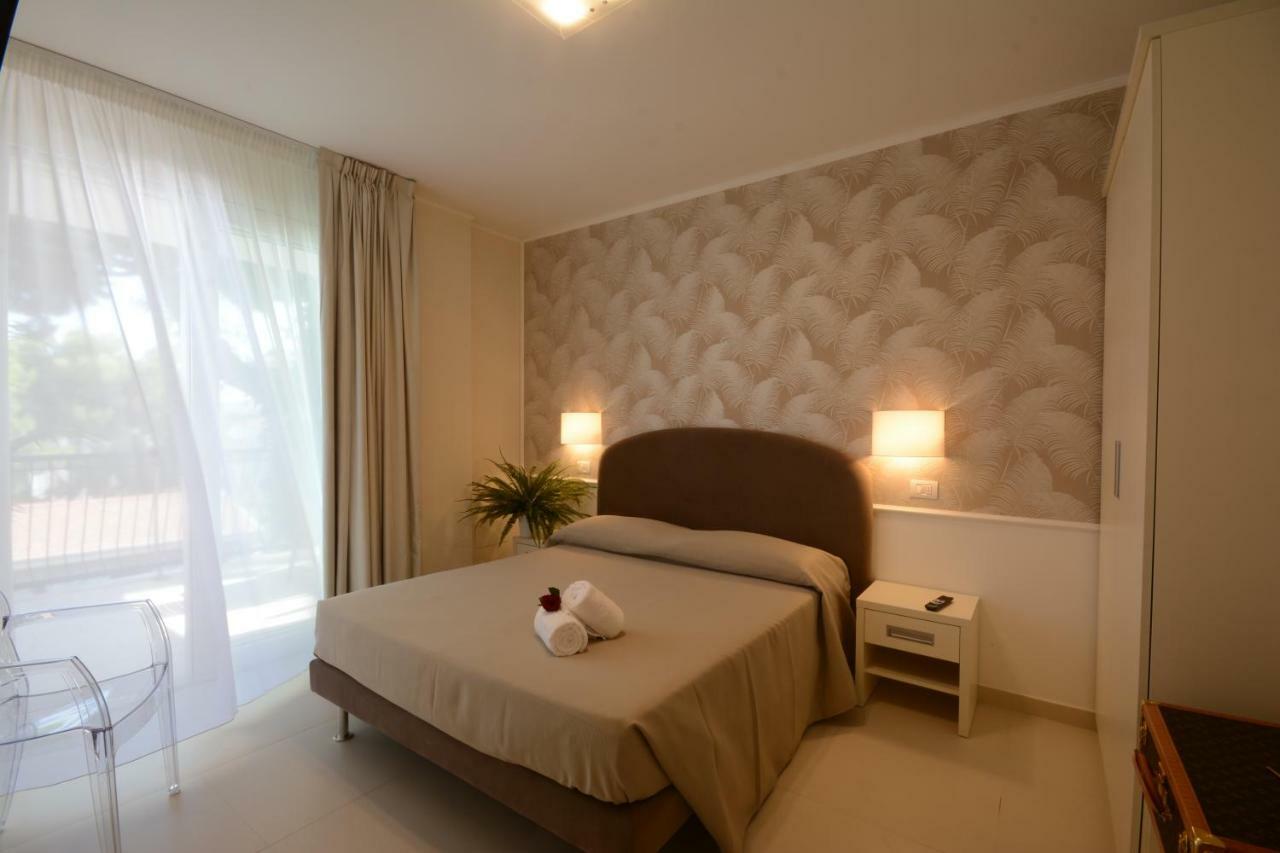 Three-Bedroom Apartment Sea View,846028130:JPEG