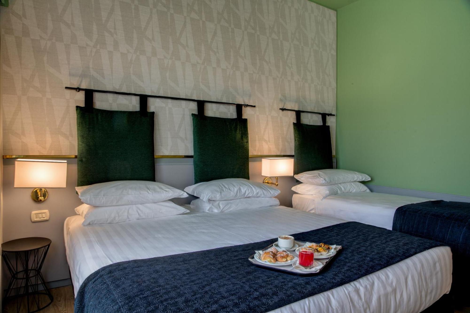 Camera Queen Classic con Letto Singolo