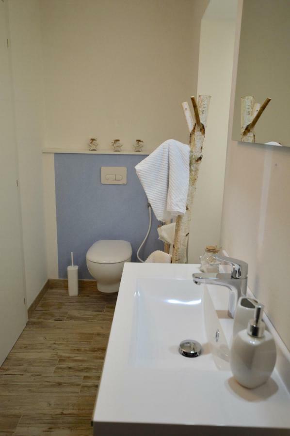 Camera Matrimoniale/Doppia con Letti Singoli con Bagno Privato