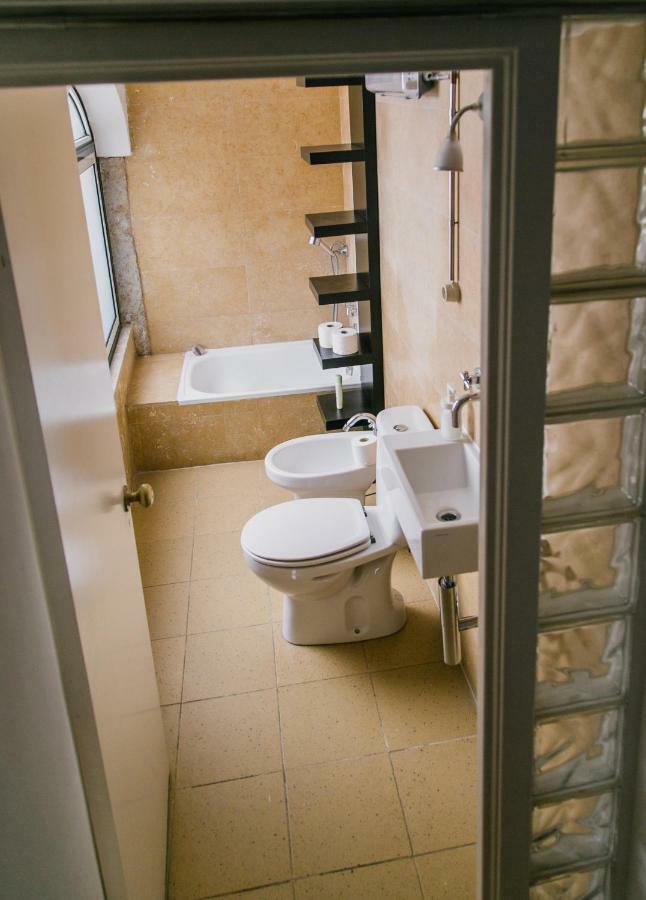 Double or Twin Room Private Bathroom