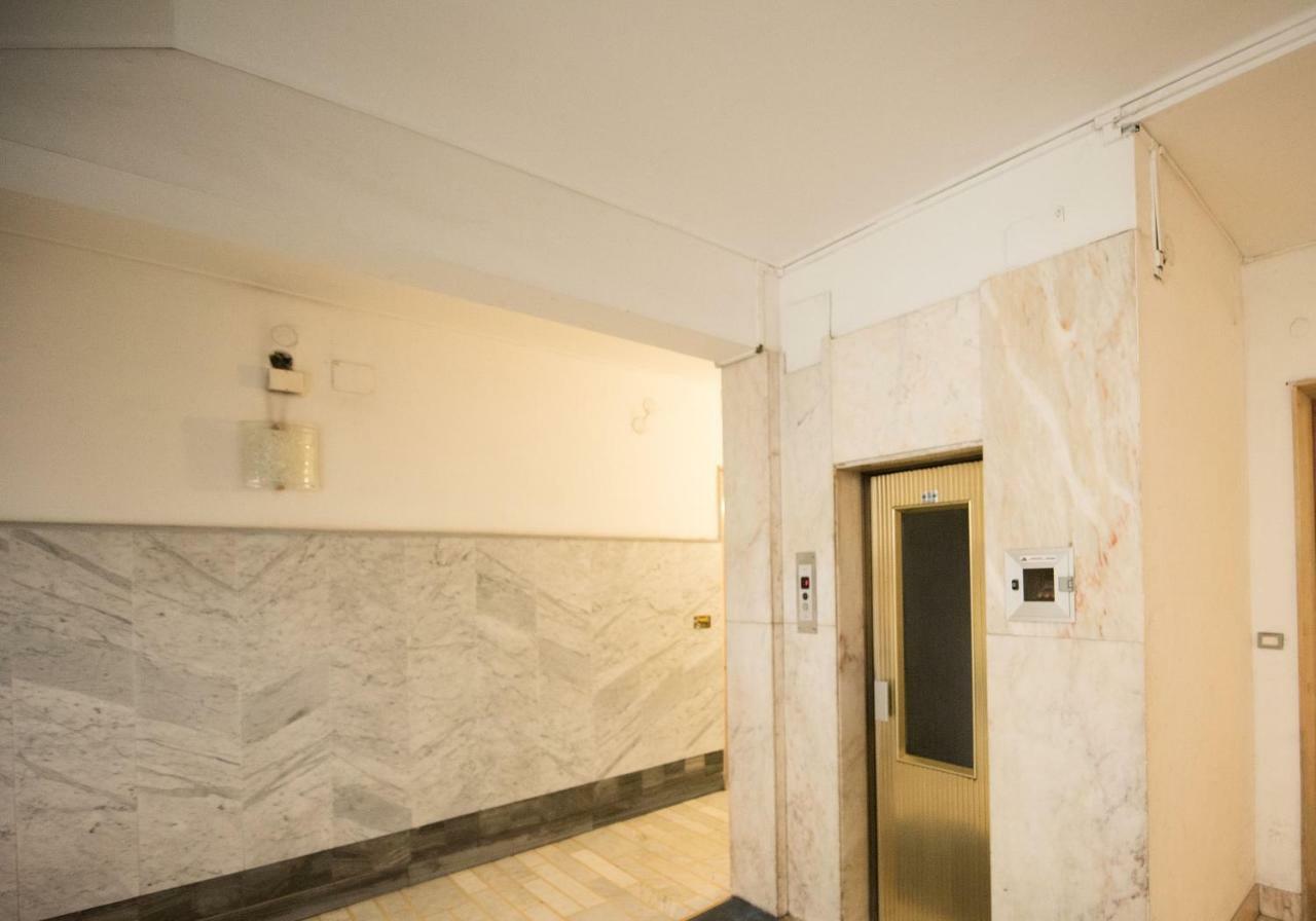 Camera Quadrupla con Bagno Privato Esterno