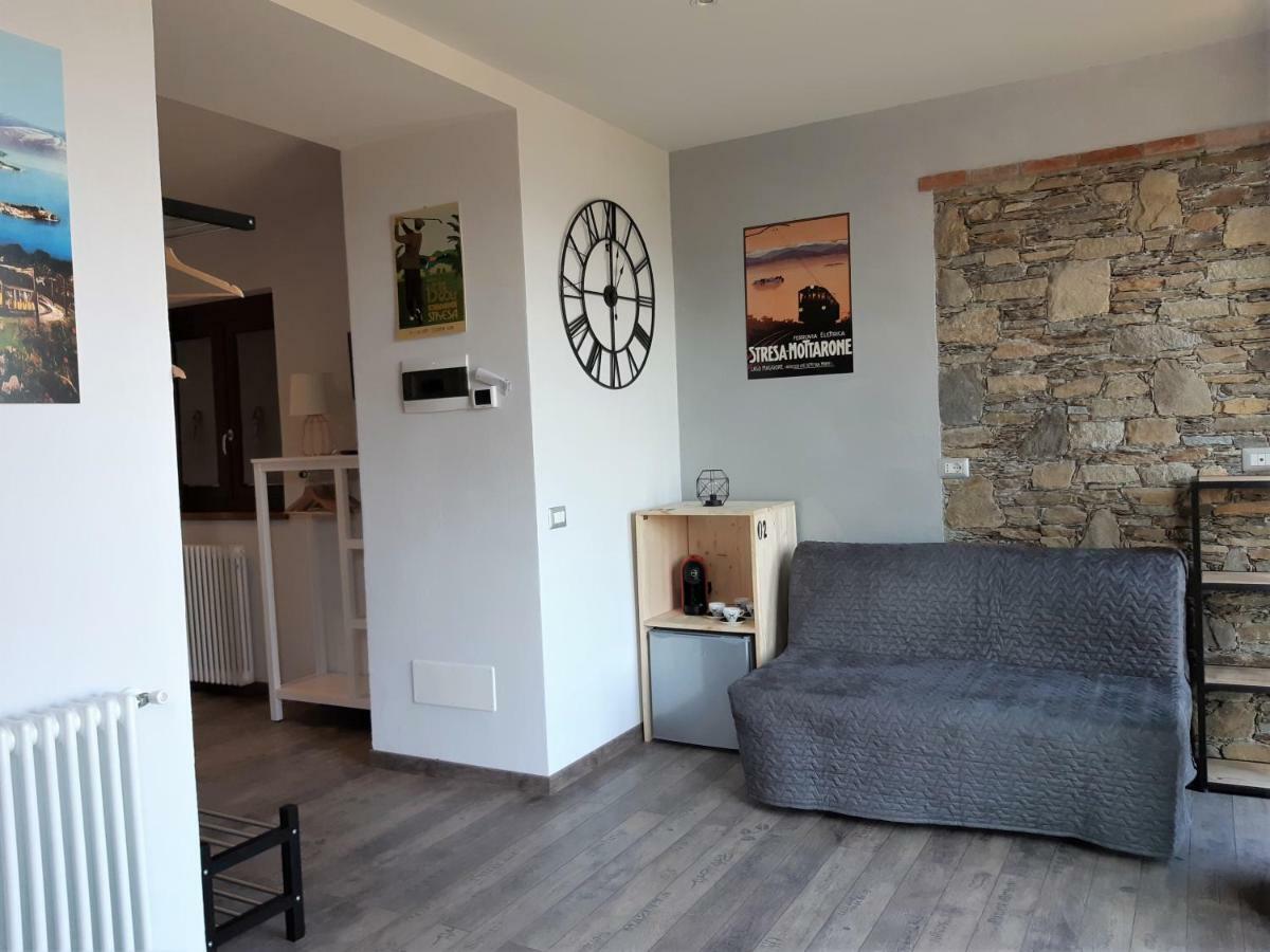 Camera Familiare con Vista Lago
