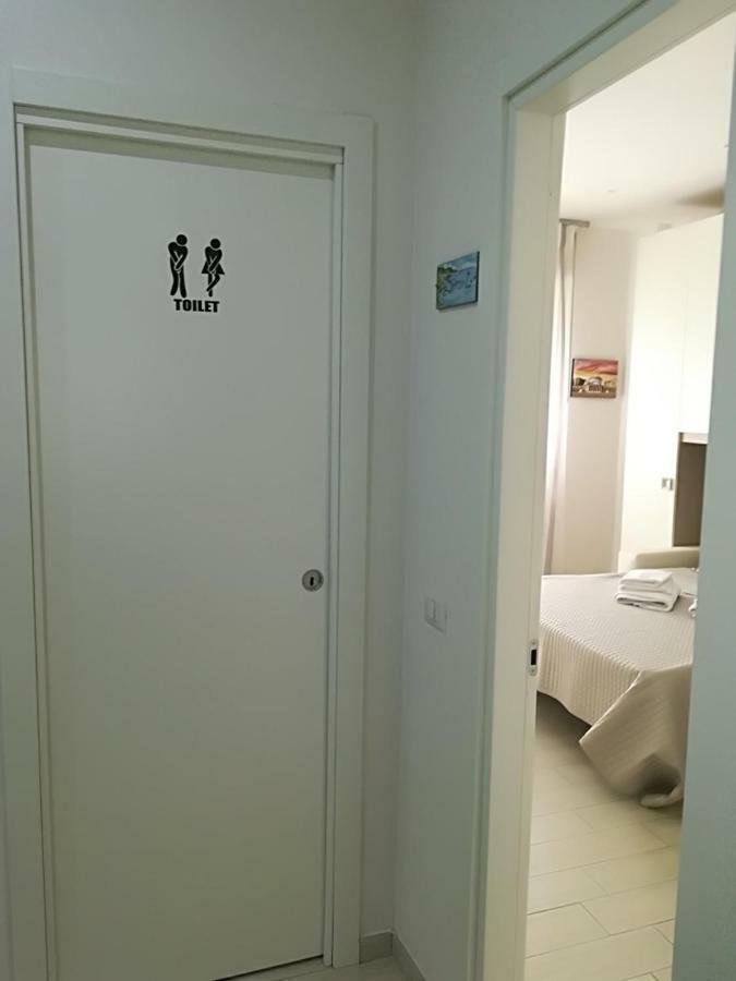 Camera Quadrupla con Bagno in Comune