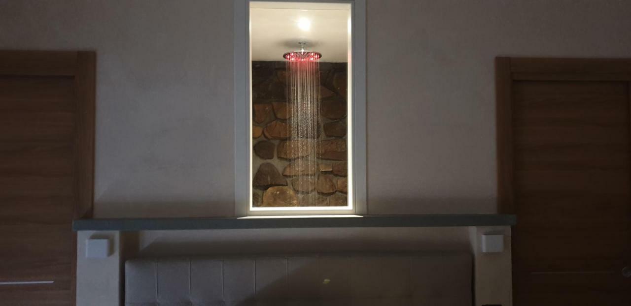 Camera Matrimoniale con Balcone