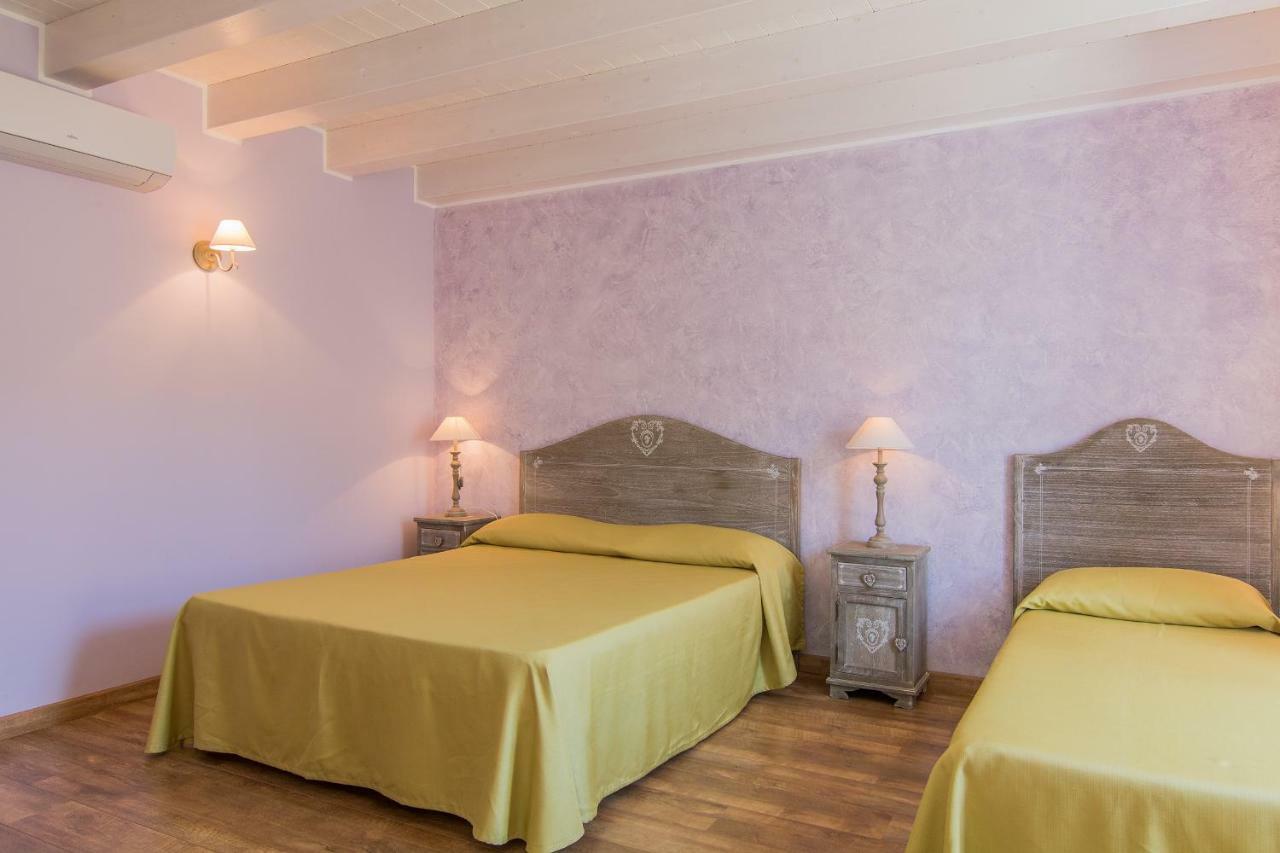Triple Room Balcony
