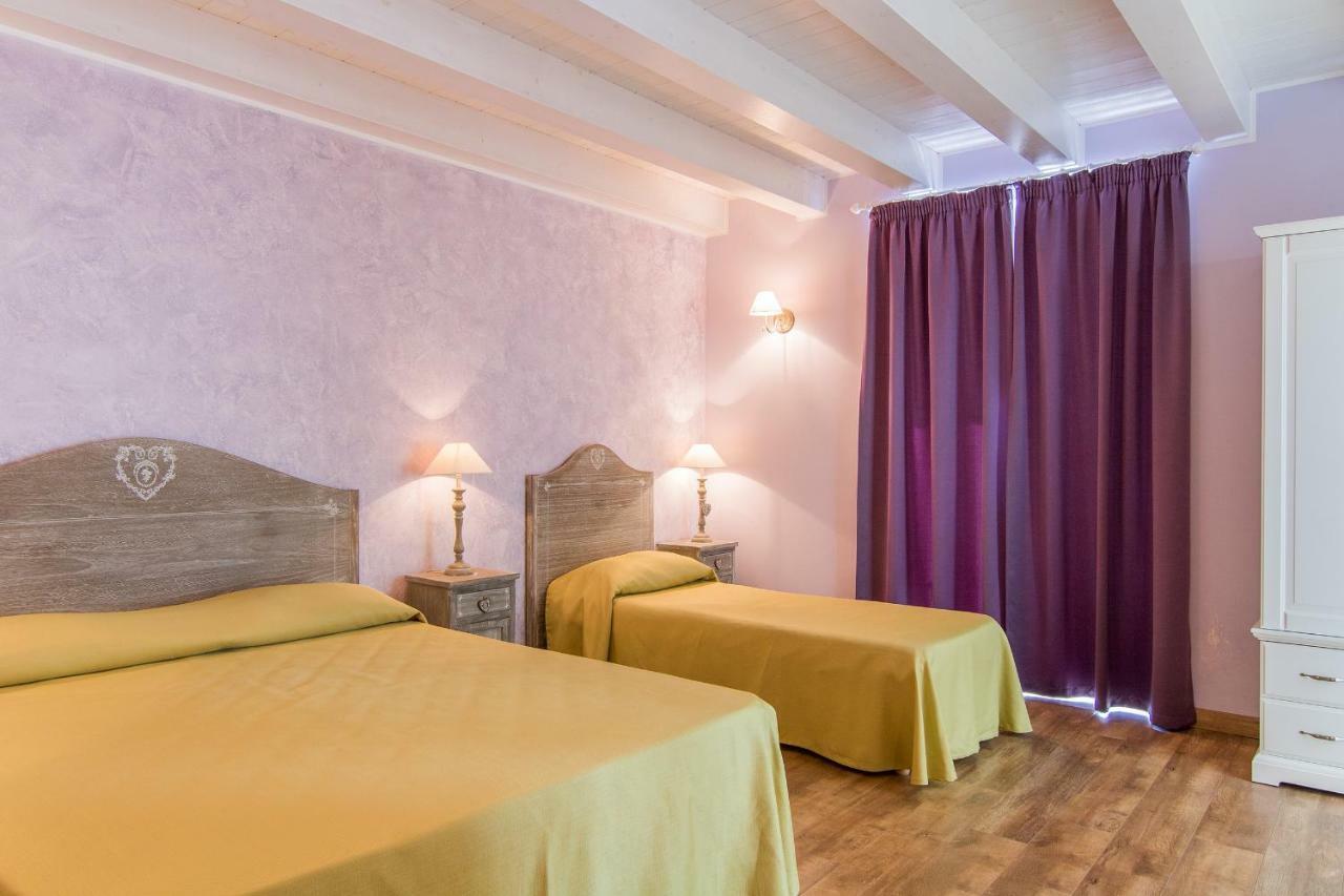 Triple Room Balcony