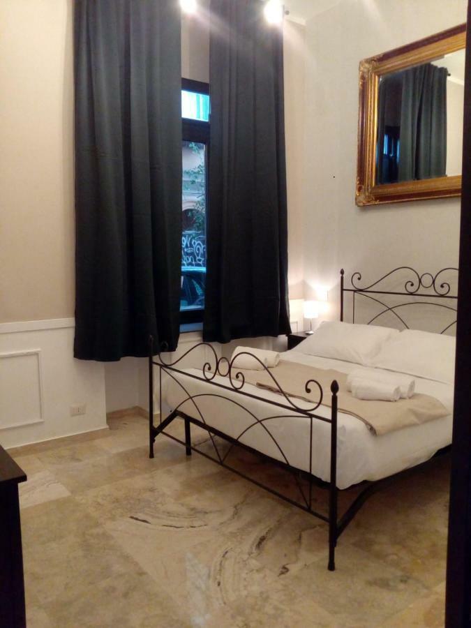 Deluxe Double Room,869299304:JPEG