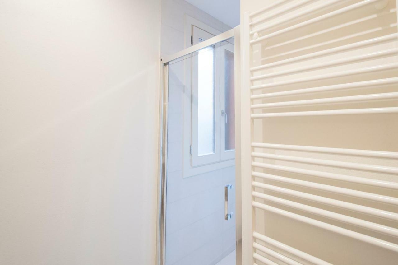 Camera Singola con Bagno Privato