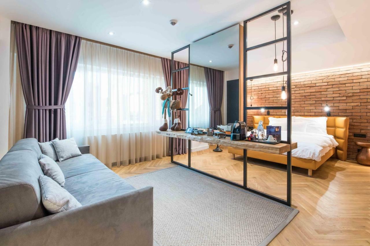 Junior Suite Wellness access