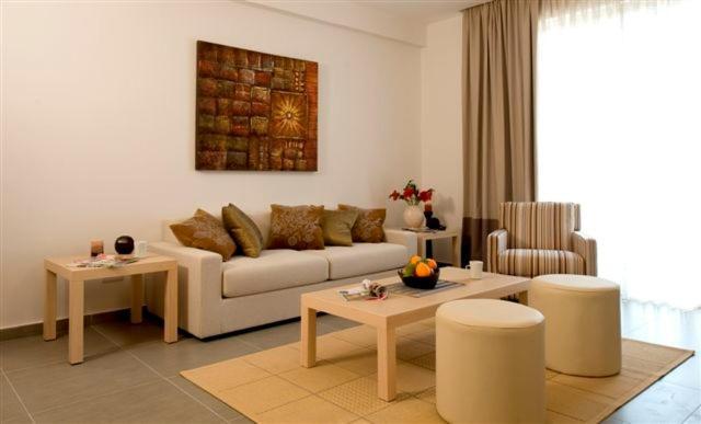 Superior Suite Inland View