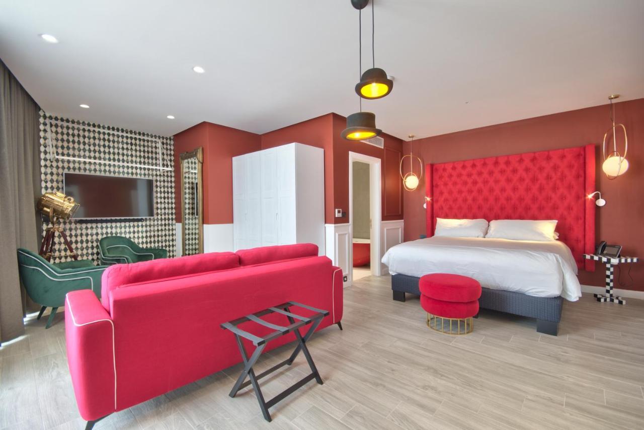 Executive Penthouse Kitchenette & Outdoor Spa Bath