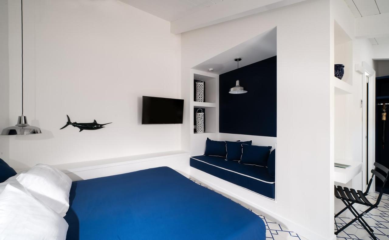 Camera Matrimoniale/Doppia con Letti Singoli Mansardata