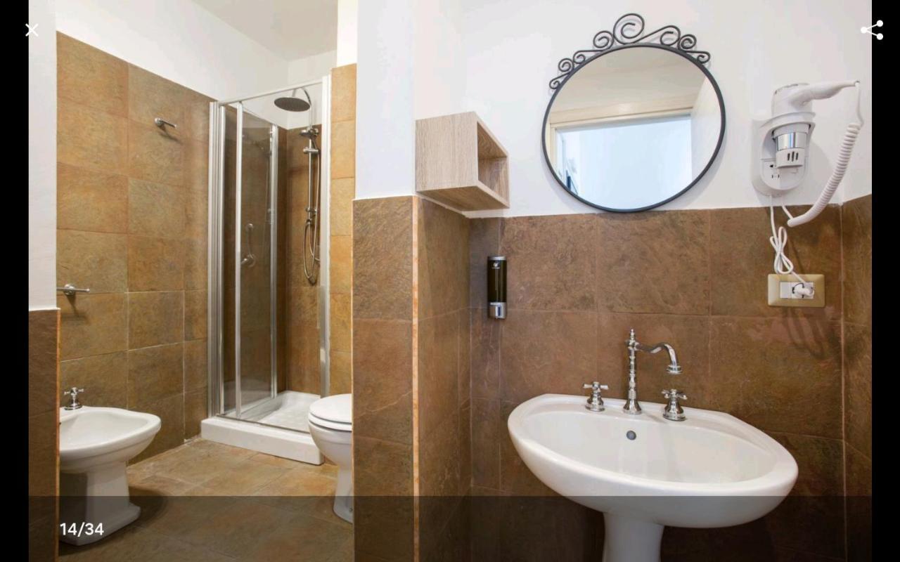 Triple Room Private Bathroom,1330700489:JPEG