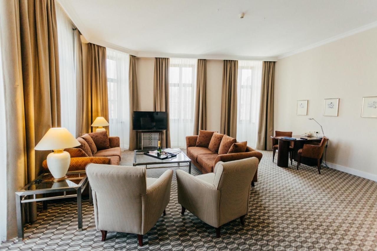 Suite View