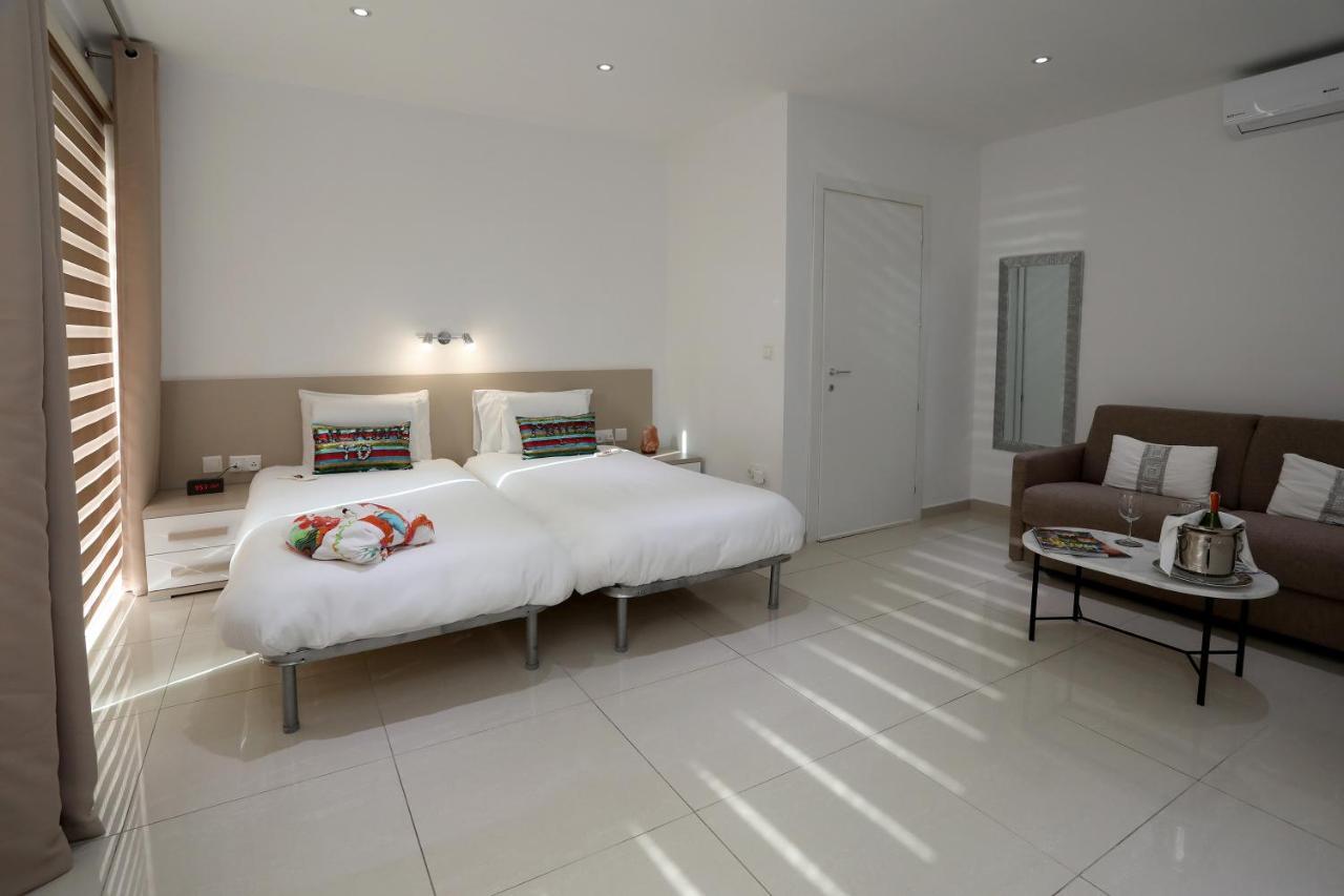 Luxury Triple Room