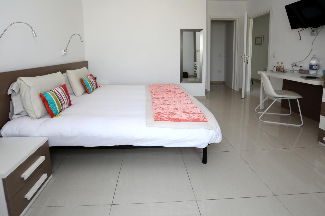 Superior Double or Twin Room City View