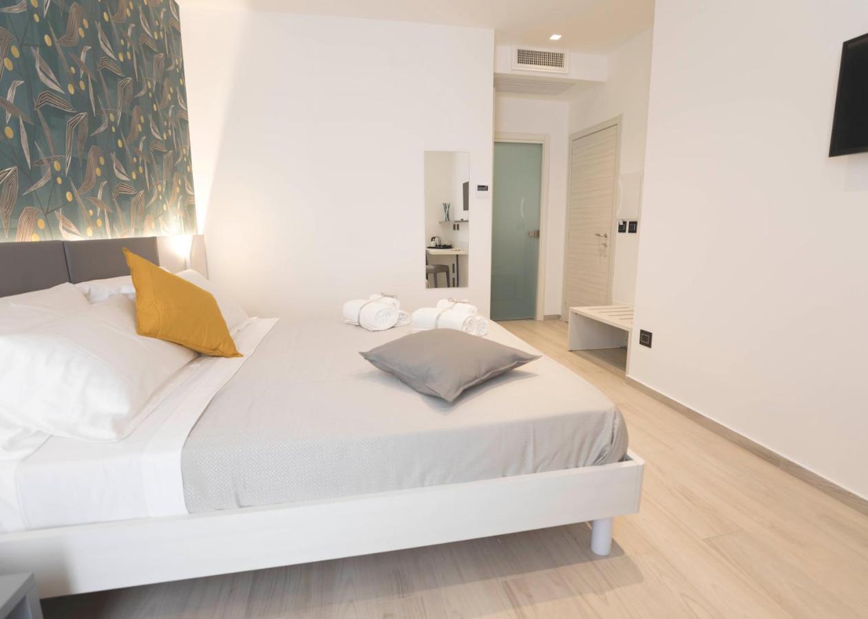 Double or Twin Room Balcony