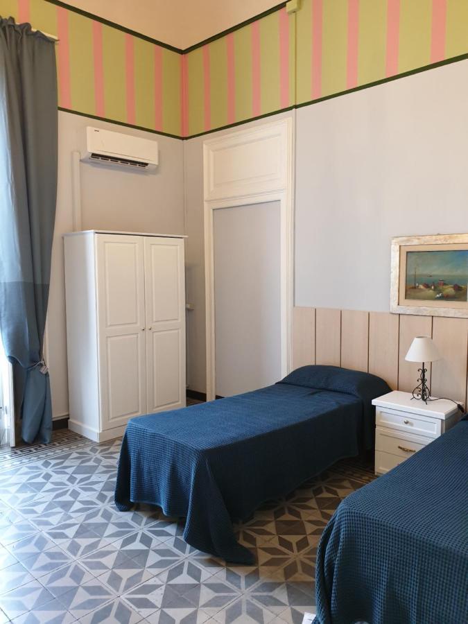 Large Double or Twin Room