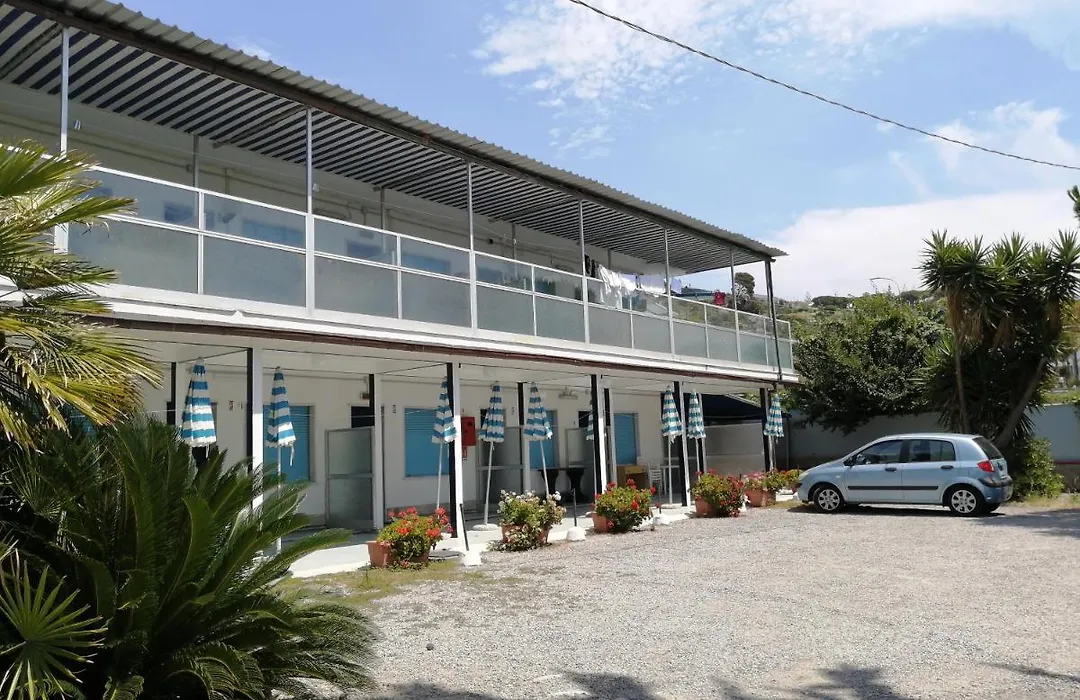 Villaggio Turistico LA VESCA-1