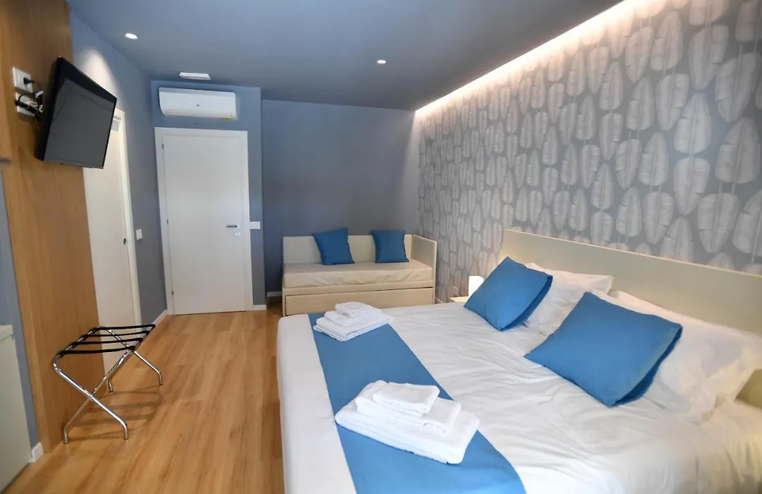 Nina B&B-1