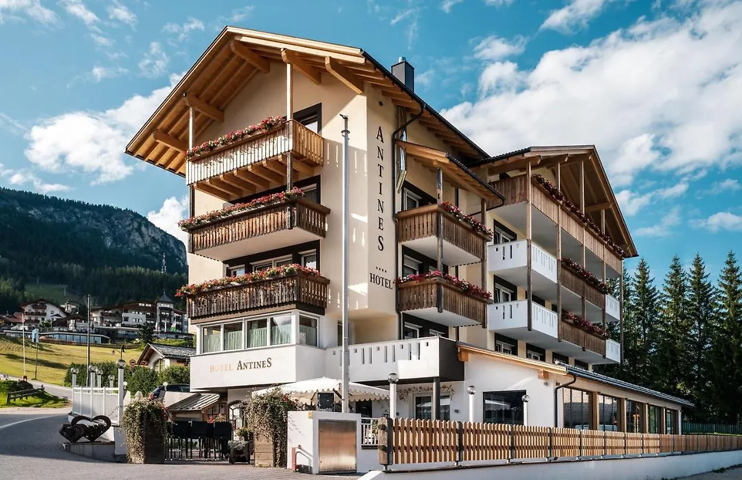 Hotel Antines-1