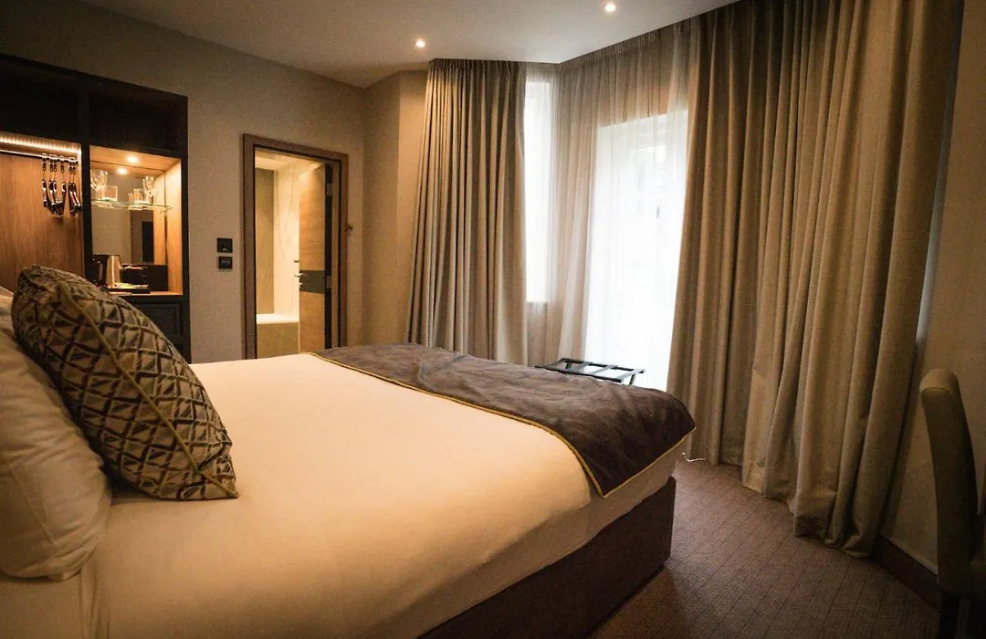 Oxford Hotel-1