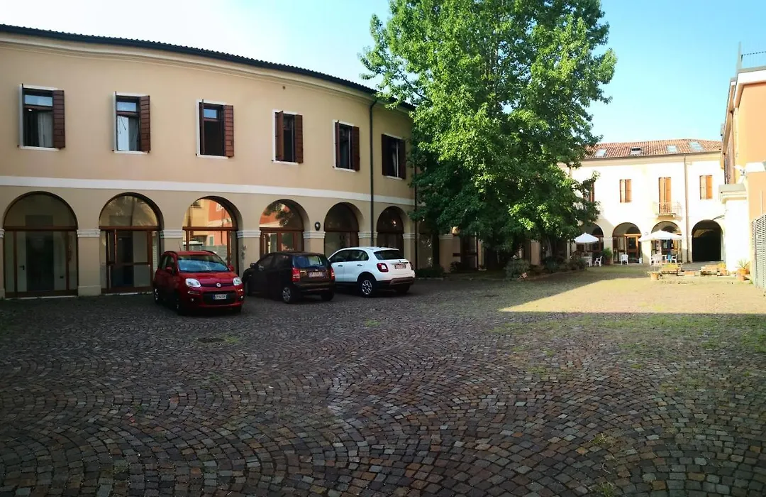Casa Santa Caterina e Sant Antonio-1