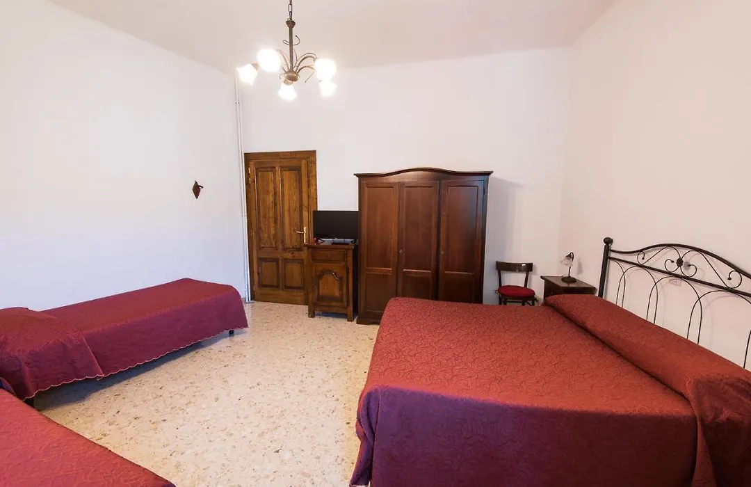Pensione al Castello-1