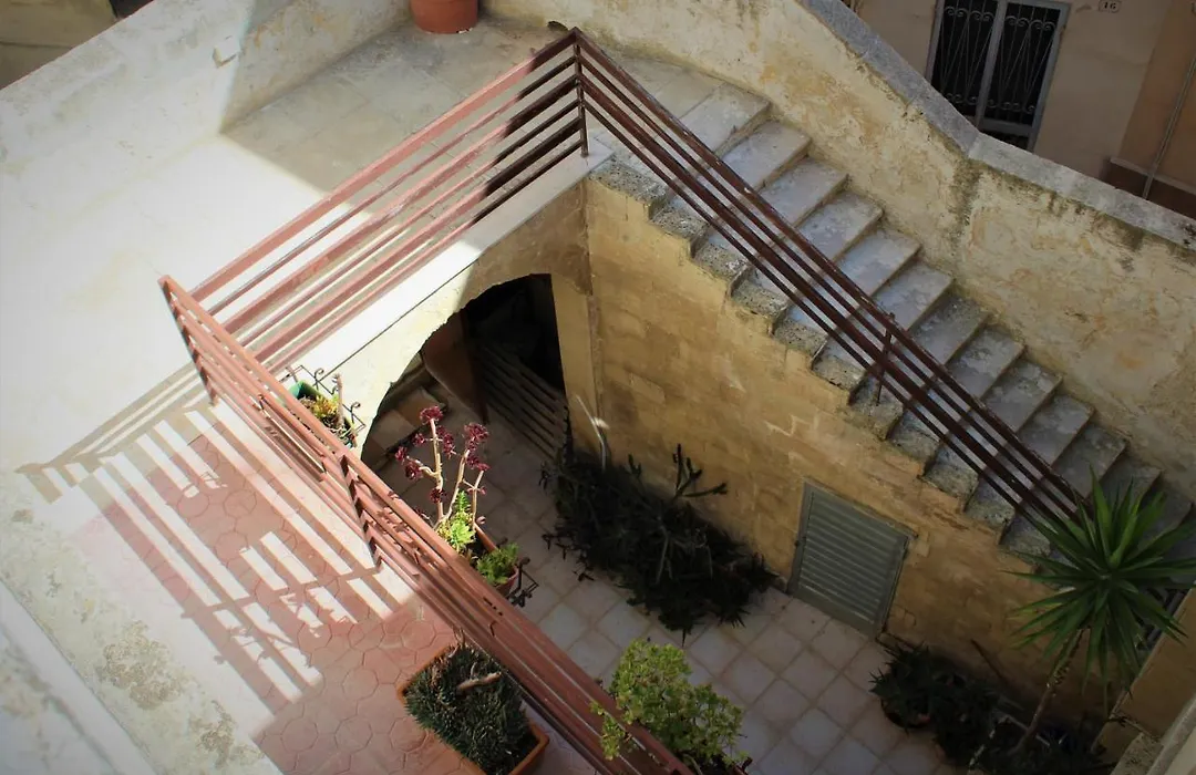 Dimora Vico dei Nohi-1