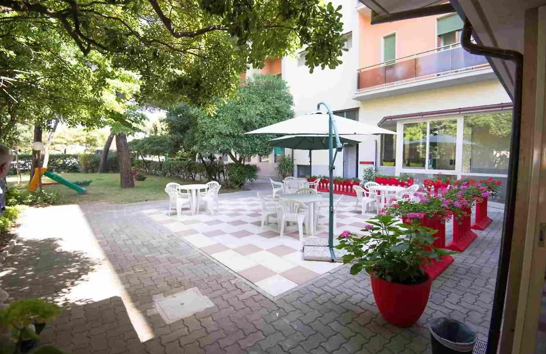 Casa Nostra Signora-1