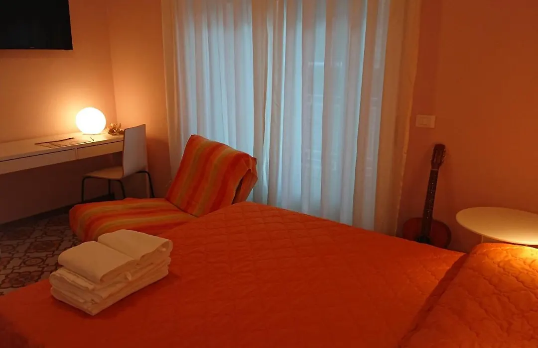 B&B Rosa-1