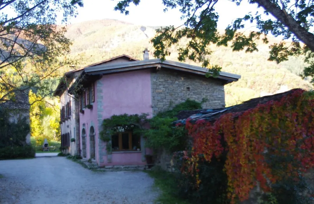 Fattoria La Guedrara-1