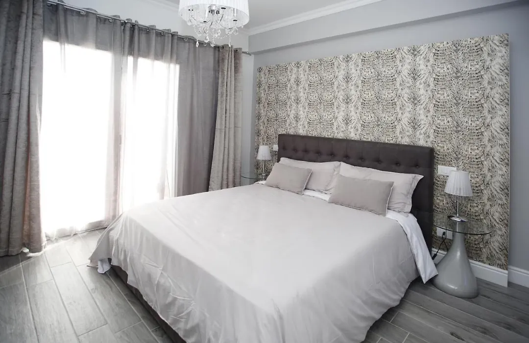 Luxury Suite-1