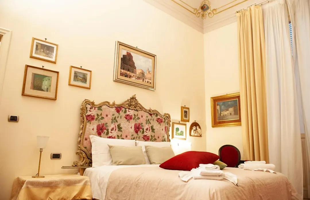 Gran Suite Piazza Maggiore - T&T communications-1