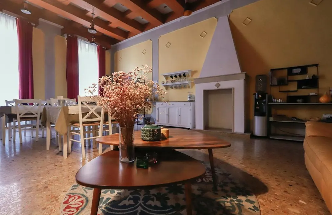 Retrò B&B-1