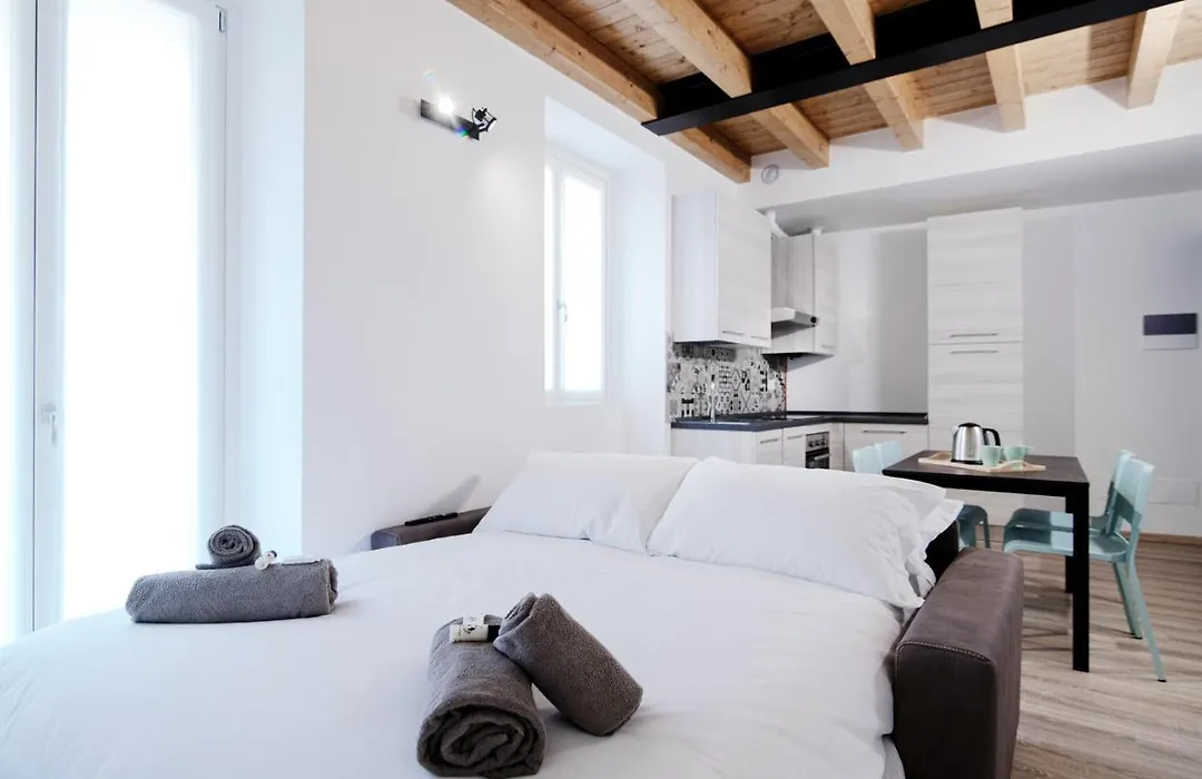 Spazio 77 By "The House Of Travelers"-1